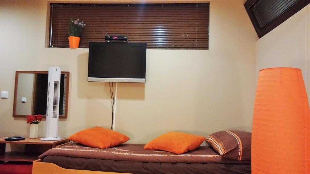 B&B Bazeni SJJ Rom bilde