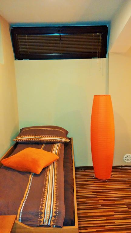 B&B Bazeni SJJ Rom bilde